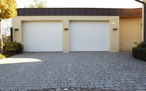 Vente et pose porte de garage enroulable val de Marne